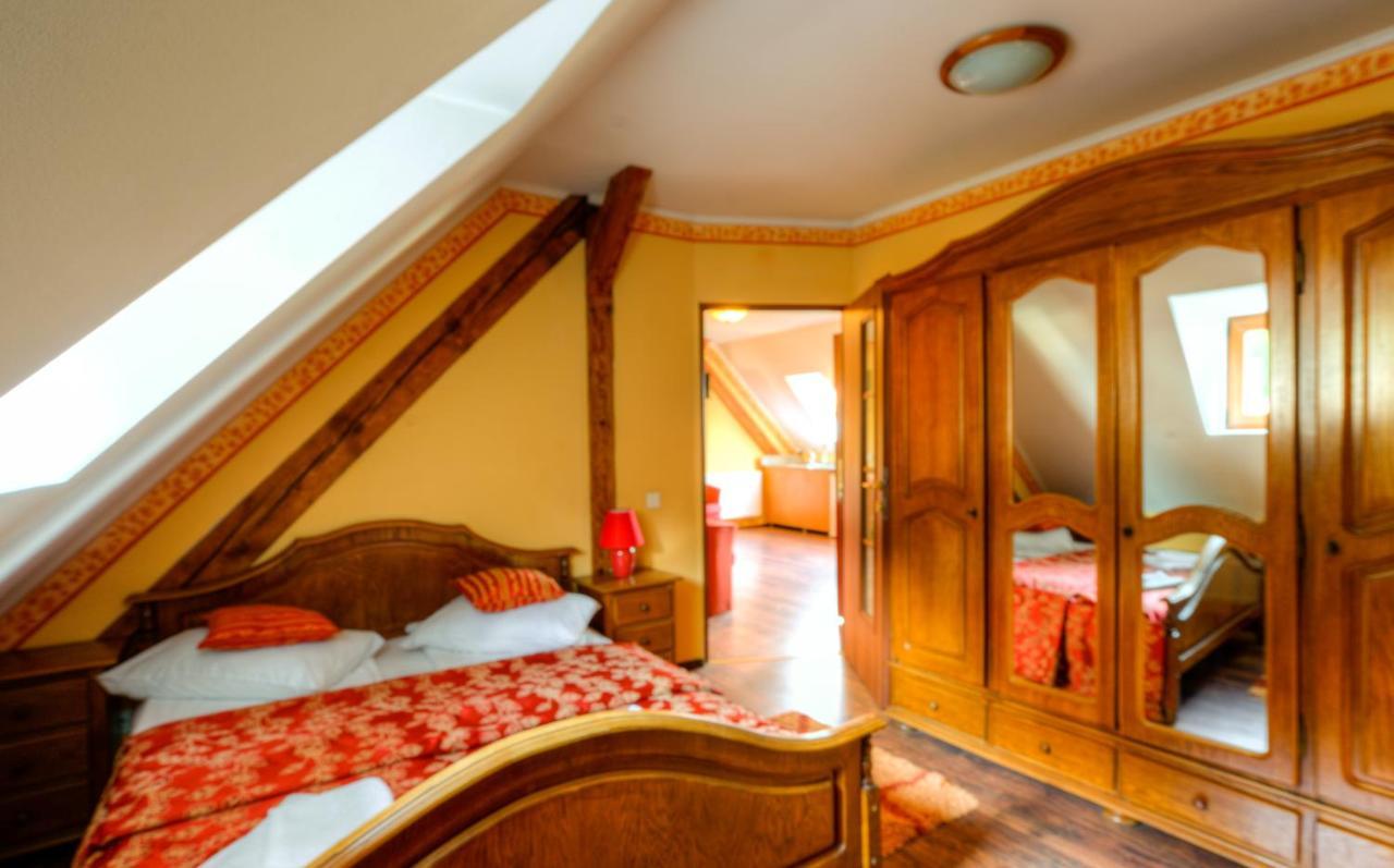 House Of Dragons Apartments Sighisoara Exterior photo