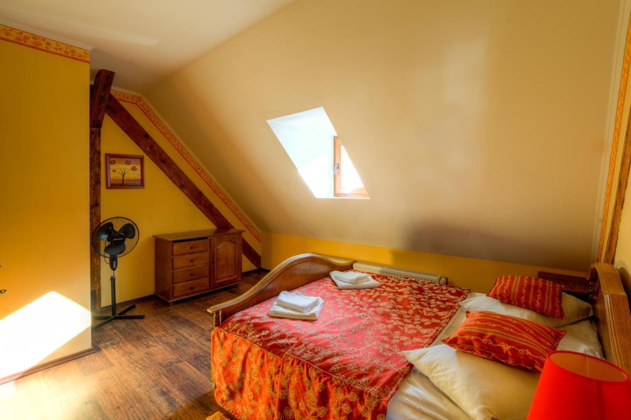 House Of Dragons Apartments Sighisoara Exterior photo